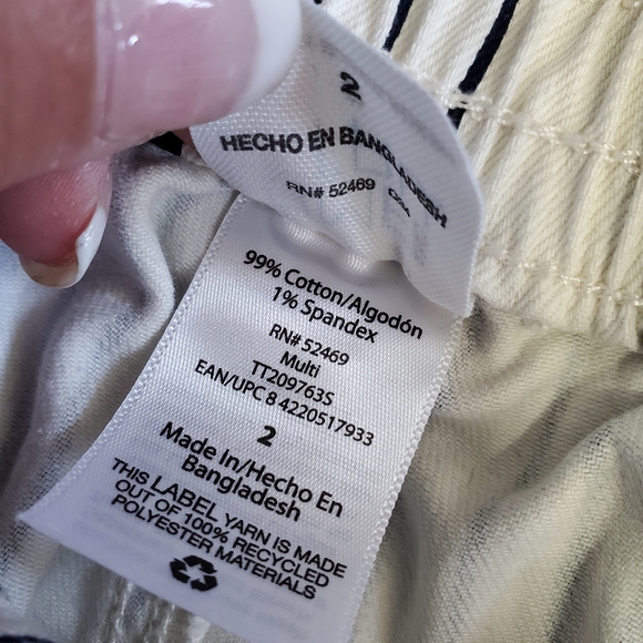 2 PAIRS OF STRIPED RUFFLE ELASTIC WAISTBAND SHORTS! - Picture 12 of 12